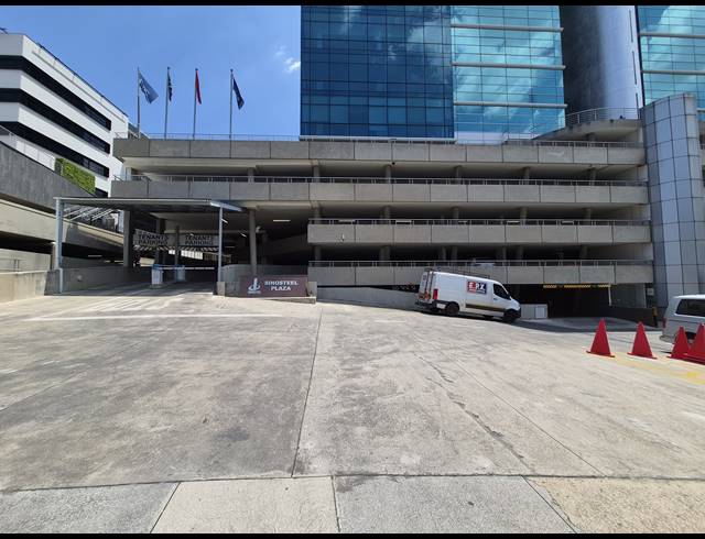 222M² OFFICE TO LET IN SANDTON CENTRAL